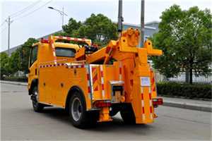 船山区高速路拖车费