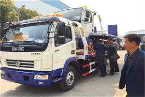 船山区汽车道路救援拖车价格